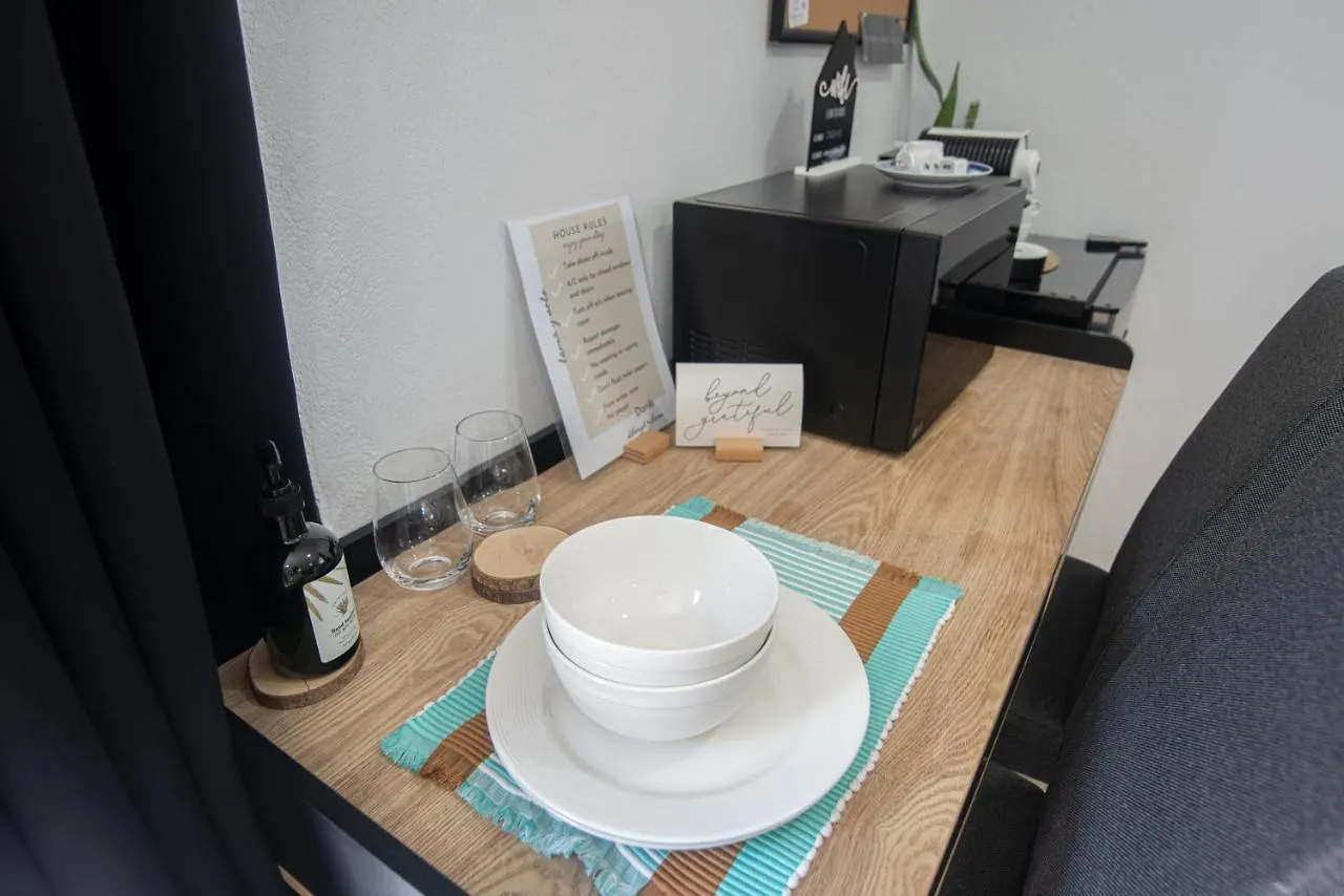 Lama Y Solo Unique Private Room Walking Distance To The Beach Palm Beach Aruba